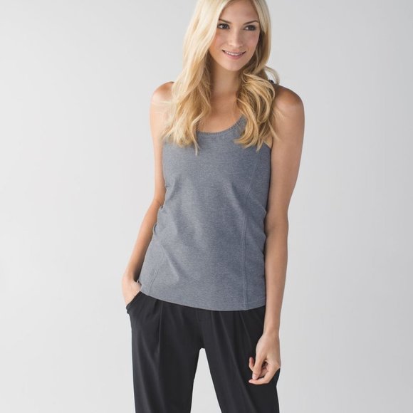 LULULEMON  Sweaty or not cutout sleeveless top 6 8 - Picture 6 of 6
